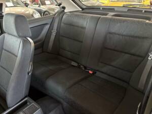 Image 16/21 of BMW 316i Compact (1994)