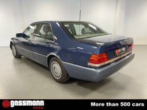Image 8/15 de Mercedes-Benz 300 SE (1991)