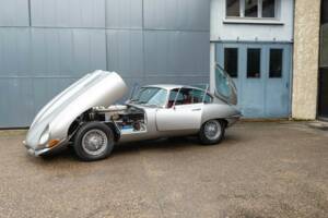 Bild 10/18 von Jaguar E-Type 4.2 (1965)