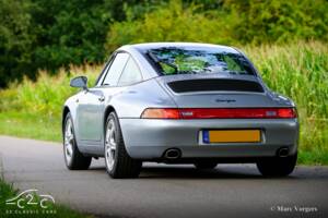 Image 58/63 of Porsche 911 Carrera (1996)