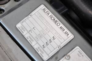 Image 31/34 de Alfa Romeo 75 2.0 Twin Spark (1987)