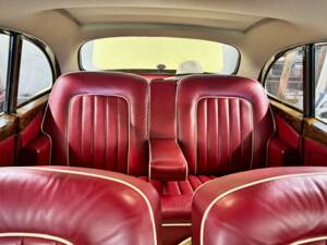 Image 12/49 of Rolls-Royce Silver Cloud III (1964)