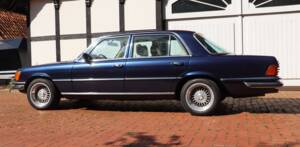 Image 19/57 de Mercedes-Benz 450 SEL 6,9 (1977)