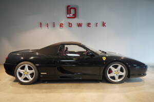 Imagen 14/20 de Ferrari F 355 Spider (1998)