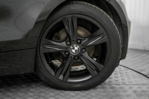 Image 41/50 of BMW 125i (2008)