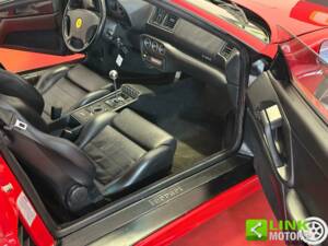 Image 24/34 of Ferrari F 355 F1 GTS (1996)