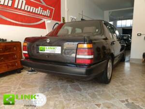 Immagine 28/50 di Lancia Thema 8.32 (1989)