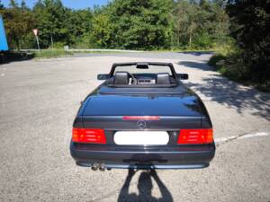 Image 10/38 of Mercedes-Benz SL 320 (1994)
