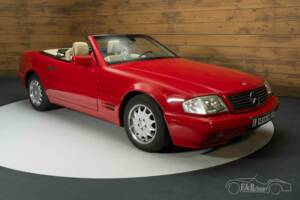 Image 4/19 of Mercedes-Benz SL 320 (1996)