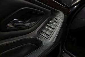 Image 15/41 of BMW 750i (2000)
