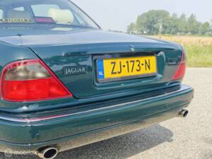 Image 15/50 of Jaguar XJR 4.0 Supercharged (1996)