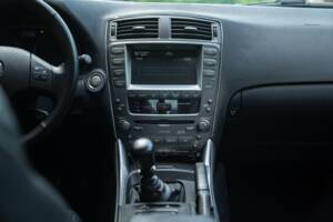 Bild 30/50 von Lexus IS 220d (2006)