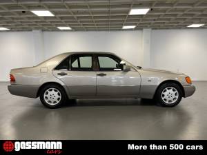 Imagen 4/15 de Mercedes-Benz 300 SE (1991)