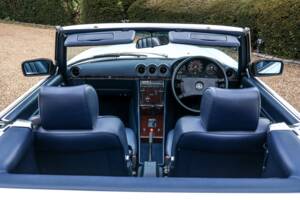 Afbeelding 44/50 van Mercedes-Benz 300 SL (1989)