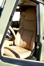 Bild 27/32 von Land Rover Defender 90 Works V8 (2014)