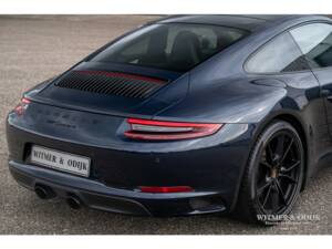 Bild 27/39 von Porsche 911 Carrera (2018)