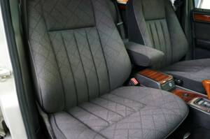 Image 17/36 de Mercedes-Benz E 220 T (1993)