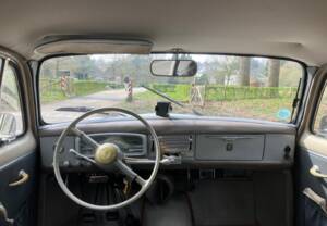 Image 9/18 of Peugeot 403 Familiale (1958)
