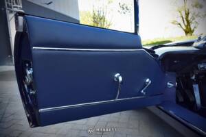 Image 38/80 de Jaguar Type E 4.2 (1966)