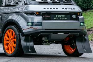 Image 9/50 of Land Rover Range Rover Evoque Milner LRM-1 (2025)