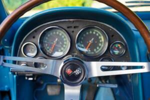 Afbeelding 33/50 van Chevrolet Corvette Sting Ray (1966)