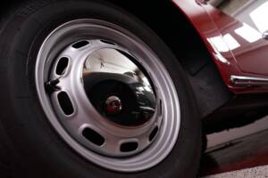 Image 18/26 of Porsche 356 C 1600 SC (1964)