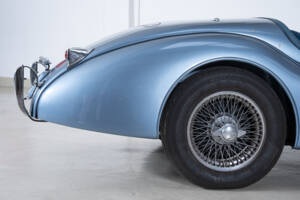 Immagine 21/30 di Jaguar XK 120 SE OTS (1954)