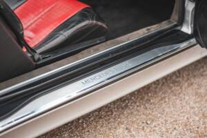 Immagine 39/42 di Mercedes-Benz SL 320 (1995)