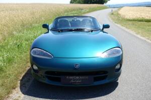 Image 7/35 of Dodge Viper RT/10 (1994)