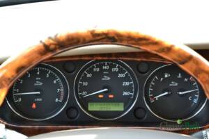 Immagine 31/46 di Jaguar XJ 8 3.5 (2007)