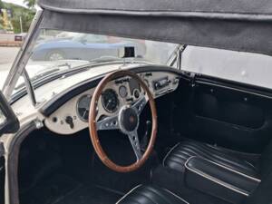 Image 6/16 of MG MGA 1500 (1958)