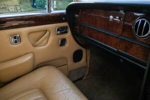Bild 15/48 von Rolls-Royce Silver Shadow II (1978)