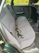 Bild 6/8 von Audi 80 - 2.0 E (1994)