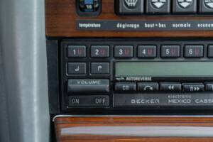 Image 37/50 of Mercedes-Benz 500 SEL (1985)