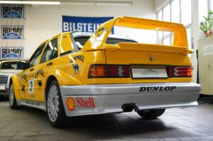 Imagen 7/32 de Mercedes-Benz 190 E 2.5-16 Evolution II (1993)