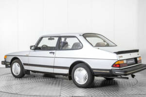 Immagine 6/41 di Saab 900 Turbo (1984)