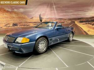 Image 2/16 of Mercedes-Benz 500 SL (1992)