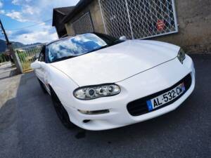 Afbeelding 7/11 van Chevrolet Camaro (2000)