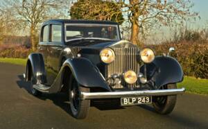 Immagine 2/50 di Rolls-Royce 20/25 HP Sport Saloon (1934)
