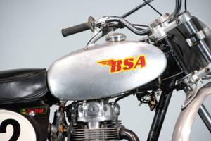 Bild 33/50 von BSA DUMMY (1974)