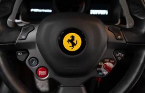 Imagen 26/40 de Ferrari F12berlinetta (2014)