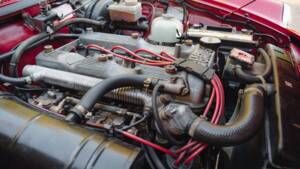Image 23/32 of Alfa Romeo 1.6 Spider (1989)