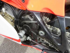 Bild 23/50 von Ducati Desmosedici RR (2008)