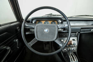 Image 5/50 of BMW 2002 (1974)