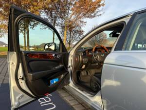 Bild 9/24 von Jaguar XJ 2.7 D (2007)