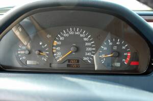 Bild 14/40 von Mercedes-Benz C 200 Kompressor (1997)