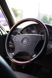 Bild 18/21 von Mercedes-Benz SL 600 (1997)