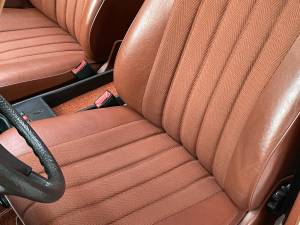 Afbeelding 34/40 van Mercedes-Benz 230 E (1983)