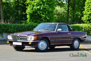 Image 5/50 of Mercedes-Benz 560 SL (1987)