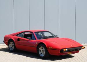 Image 22/61 of Ferrari 308 GTBi (1982)